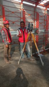 Column Verticality with Theodolite